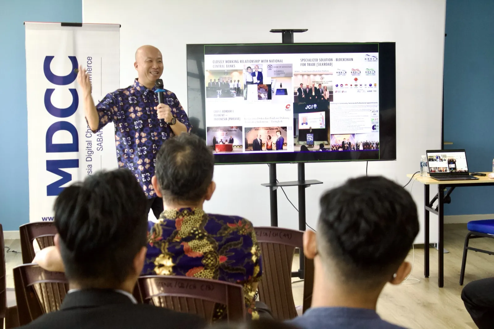Speaker presenting at the Pre-Forum Session in Kota Kinabalu