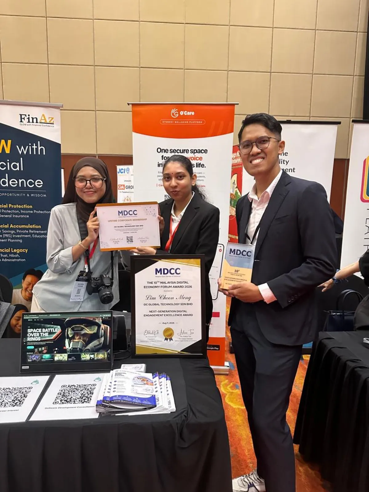 OC Global Technology team with the MDCC Lifetime Corporate Membership and the Next-Generation Digital Engagement Excellence Award